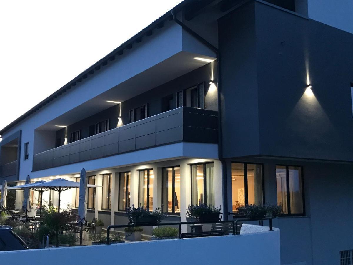 Hotel Monte Cimone Caldonazzo Exterior foto